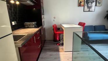 Petit Dupleix atypique Porte Maillot F3 - Foto 3