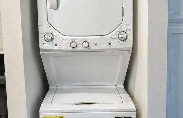 Cozy Corner Charming 1BR with WiFi - Foto 16