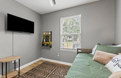 The Luxe/HotTub/Playground/12min KHP/30min Ark - Foto 4