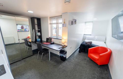 24 Dale Road Studios - Photo 2