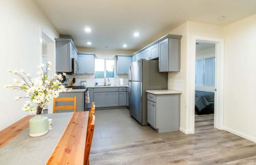 Cozy Glendora Home Walk to Route66 Near Disneyland - Foto 6