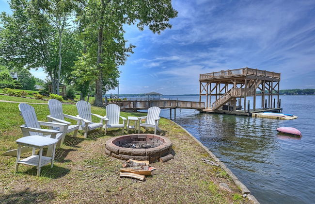 Make a Big Splash in 7BR Lake Norman Home! - Foto 68