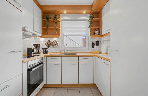 Neu Renoviert - 4 Schlafplätze, Zentral, Terrasse - Photo 14