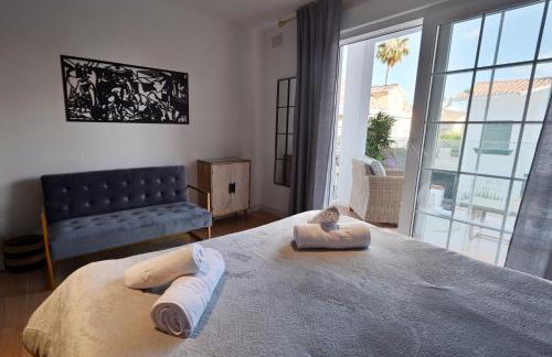 WonderStays Villa Lucía - Photo 30