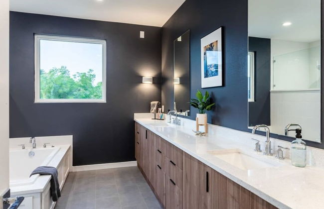 Hot Tub Time Machine Clubhouse DT 6 Min Drive - Photo 30