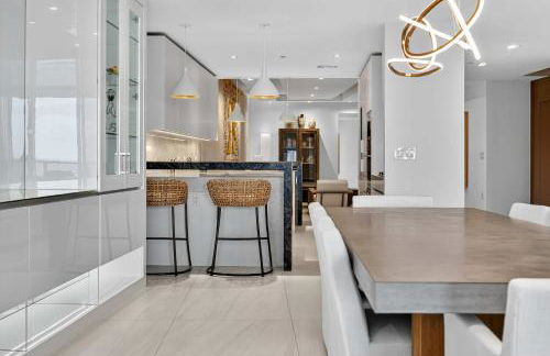 Auberge Blue by Rove Travel Oceanfront with Balcony - Foto 74