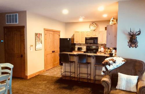 Boyne Mountain Creekside Condo - Foto 8