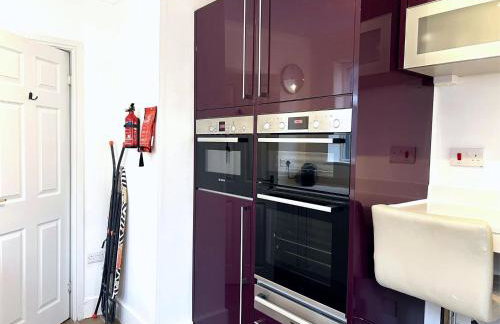 Newly Renovated 3 Bedroom House, 6 beds with 2 showers, near University Town Centre - Foto 23