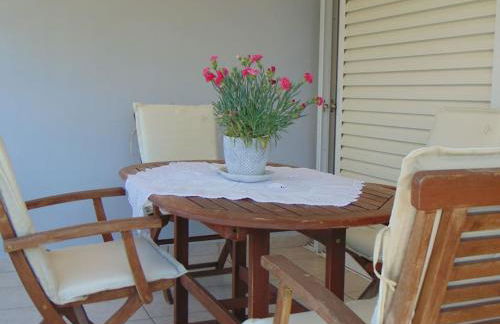 Lovingly restored apartment Galatsi - Photo 3