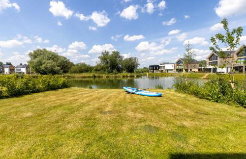 Mallards Way ML01 HOT TUB Lakeside Spa - Photo 8