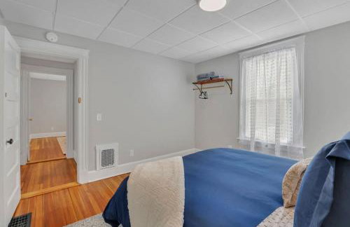 West Hartford Center- Charming New England Apt - Foto 10