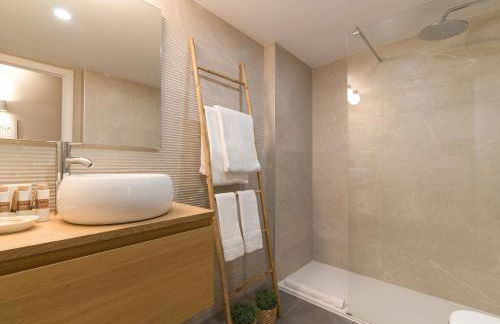 Paseo del Prado I - Estudio con Piscina y Terraza - Photo 13