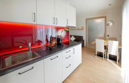 Haus Gregori Modern & Central Stay in Vineyard with Rooftop & Served Breakfast - Foto 32