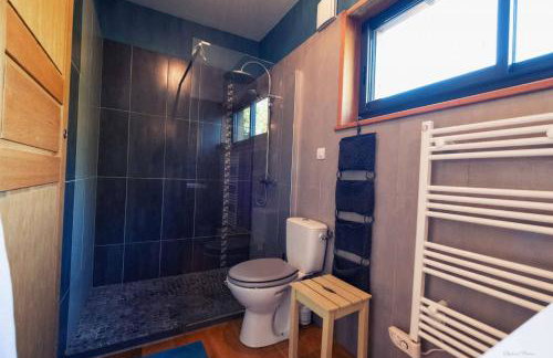 L'Ecrin de Bois - Maison d'architecte avec Spa sur un grand terrain arboré - Foto 7