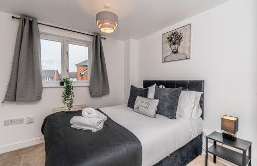 Spacious 5BR House 3 Bathrooms ideal for CONTRACTORS free PARKING - Photo 17