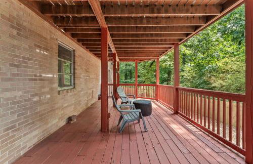 Large House Near Truist Field 15 mins to ATL and Six Flags - Foto 29