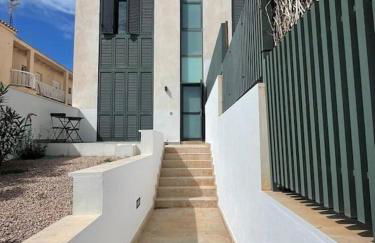 LUXURY House with Stunning Sea Views - Ses Salines - Foto 8