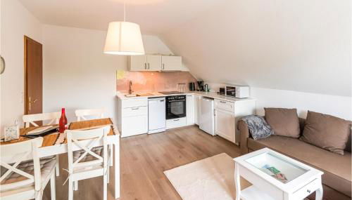 Cozy Apartment In Hasselberg With Wifi - Foto 5