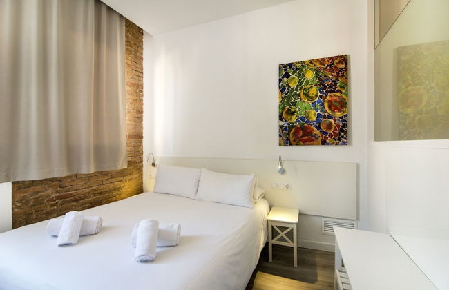 Happy People Sagrada Familia - Foto 17