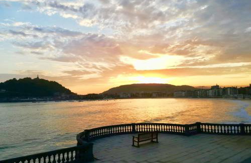 BeraBera,Parking free,2WC,Terraza,Aire acond,Auto Checkin - Foto 40