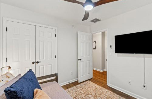 The Luxe Hot Tub Playground 12 Min to Horse Park - Foto 6