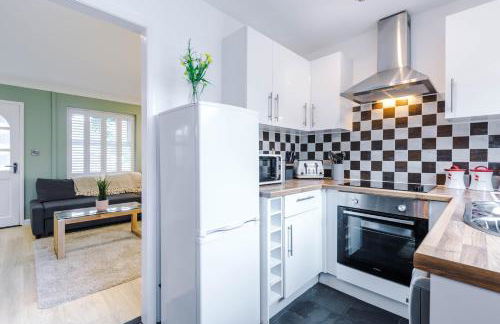 Lightfoot House - Photo 9