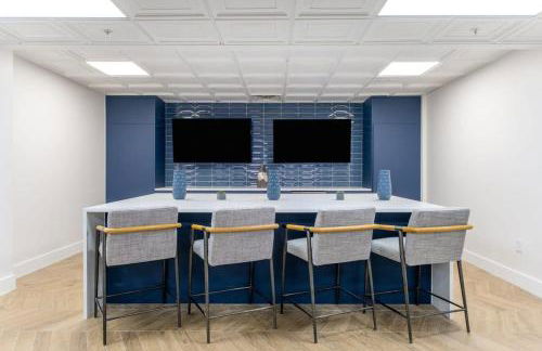 4B 2BA Luxury Central Apartment with Gym - Foto 33