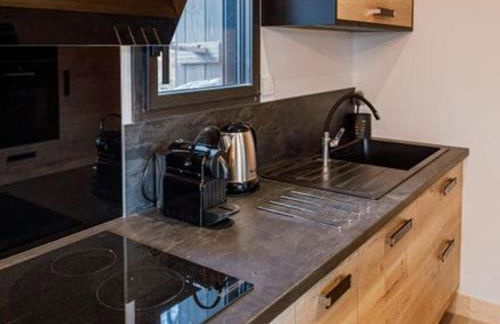 Golf, Bain à Remous, Piscine et Activités Ludiques : Lodge de Luxe pour 4 Adultes + 2 Enfants - FR-1-582-368 - Foto 9