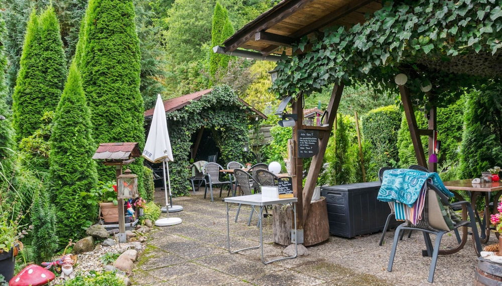 Rustic Holiday Home With Balcony - Foto 1, Profilbild
