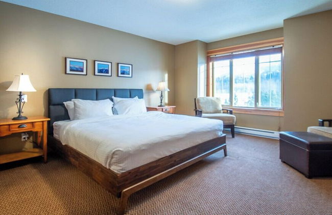 Pinnacle Ridge Chalets by Fernie Lodging - Photo 44