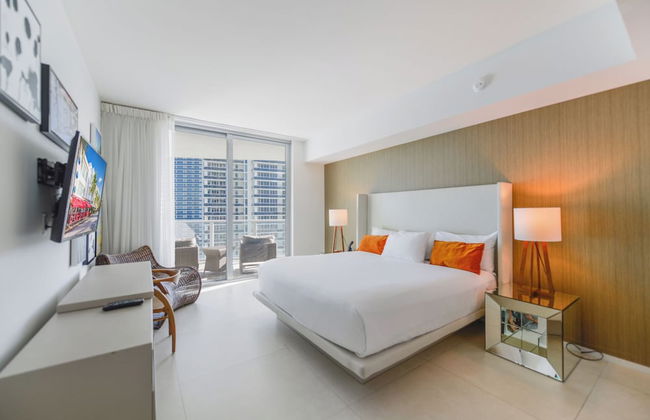 Luxury Beachfront Condos in Hollywood - Foto 32