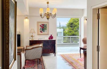 Blue Bay Vouliagmeni Luxury Apartment - Photo 10