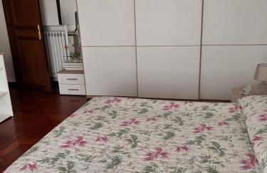 Casa di Zoe apartment - Punto di sosta x bikes auto e moto a 20 minuti dall'autostrada - parcheggio privato - giardino con barbecue - - Foto 28