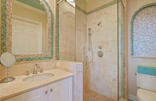 Tropical Dreams by the Sea - Vacation Home with Private Pool & Close Proximity to Beach - Foto 22