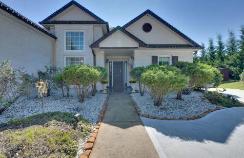 Spacious Winder Getaway with Hot Tub and Game Room! - Foto 29