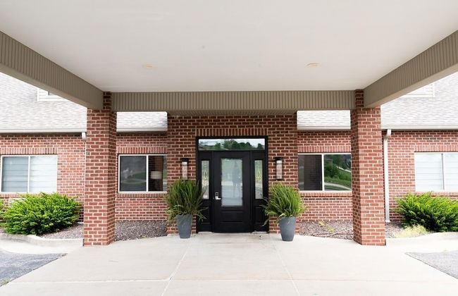 Conestoga Quarters - Photo 1