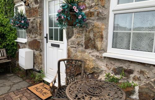 Pwllheli Marina Welsh Cottage by Plas Heli & the sea - Photo 4