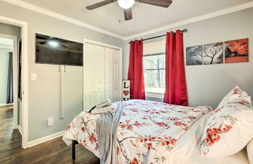 Fire Pit and Deck Atlanta Home about 8 Mi to Dwtn! - Foto 24