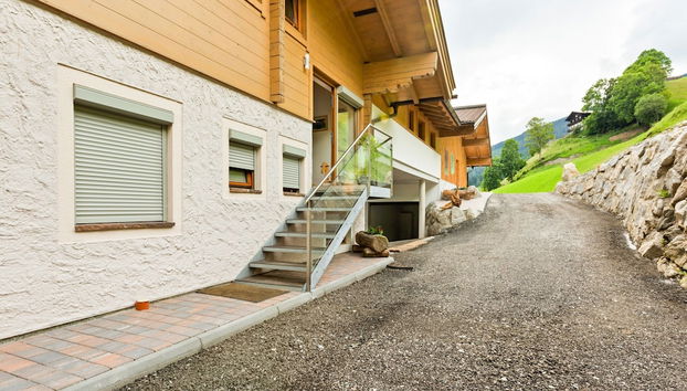 Sunlit Apartment Near Ski Area in Hollersbach im Pinzgau - Foto 3, Recepción