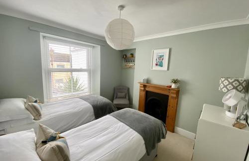 Spacious, seaside, Victorian home "Bay View Terrace", Penzance - Photo 30