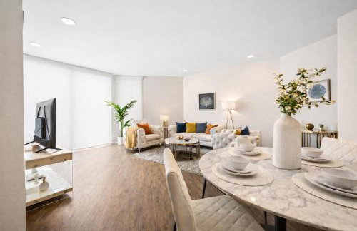 Venice Marina Water Front Luxury Condo - Photo 9