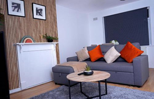 Contractor & Group Haven Sleeps 6 with Free Parking - Foto 13