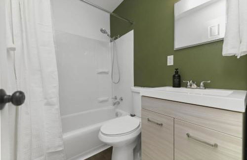 Modern Comfort Apartment in Great Falls - Foto 22