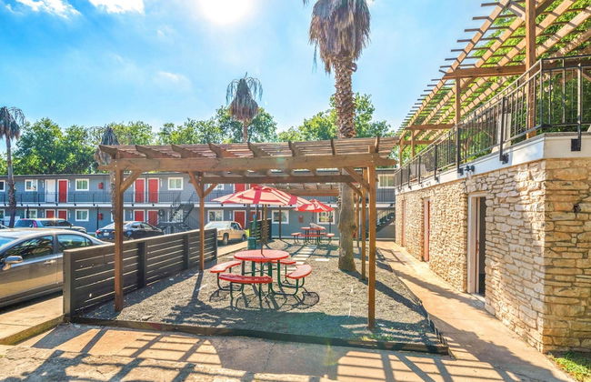 Stylish 1BR Near UT Brentwood Evonify - Foto 13