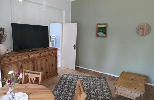 City Nest - Große gemütliche Ferienwohnung mit Terrasse, zentral gelegen, für Paare, Familien und Hunde! - Foto 7