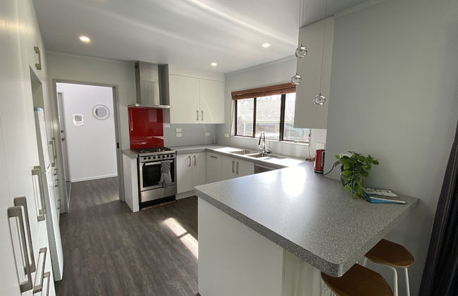 Motuoapa Bay Chalets - Photo 21