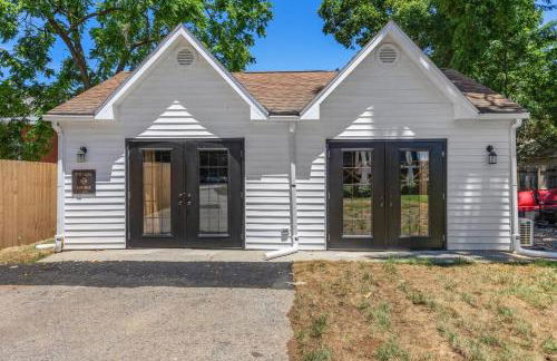 The Luxe Hot Tub Private Bar 12 Min to Horse Park - Foto 32