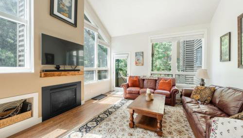 Bright and Cozy Getaway - Foto 2