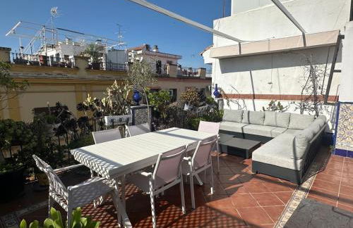 La Alcazaba de Triana - Photo 4