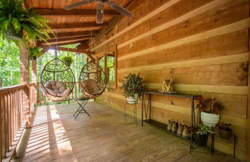 Private Riverfront Cabin, Kayaks, Ping Pong, Gym - Foto 2